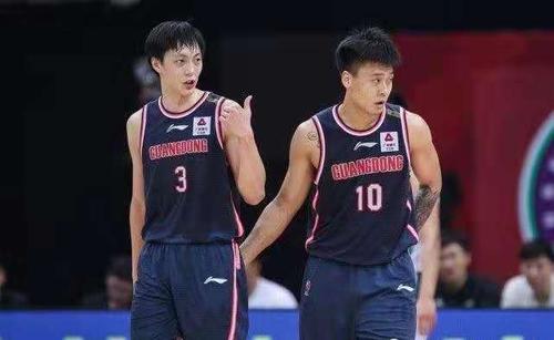 廣東男籃全運會首場比賽面對山東隊,會派出怎樣的首發陣容呢? 廣東男籃全運會首場比賽面對山東隊,會派出怎樣的首發陣容呢?