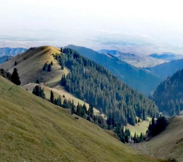 大美新疆自駕遊——到夏爾希裡感受風景如畫 大美新疆自駕遊——到夏爾希裡感受風景如畫