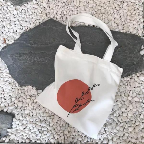 一個透著溫暖的包