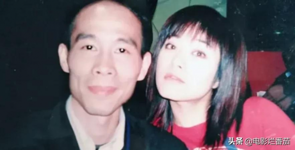 八位紅極一時的明星，如今過氣境況不一，有人幸福，有人街頭賣唱