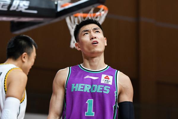 郭艾倫承認有傷,誰是遼籃第三後衛?楊鳴二選一,99年小將上位 郭艾倫承認有傷,誰是遼籃第三後衛?楊鳴二選一,99年小將上位