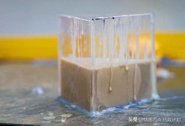 致臻經典｜修復一臺頂級的法拉利512TR，前鏟手工製作的小節呈現