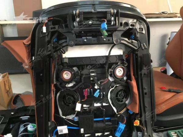 橫刀立馬不相讓！21款賓士S400內外升級包圍、音響加通風三板斧