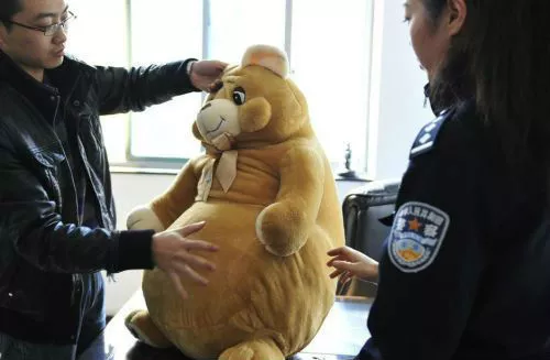 中柬警方聯手破獲販毒大案，350公斤毒品竟被藏到這裡......