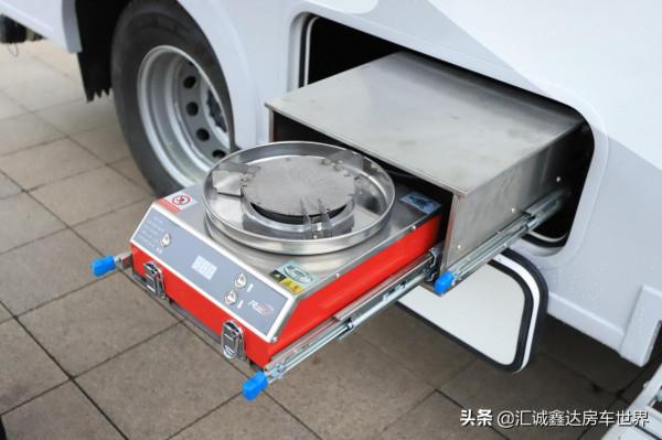 滿電用3天,配3.0T動力+自適應巡航和航空座椅,奇瑞豪華影院房車 滿電用3天,配3.0T動力+自適應巡航和航空座椅,奇瑞豪華影院房車