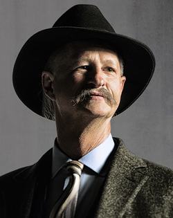 2021年全世界最好的藝術刀之2——埃德蒙·戴維森死亡之星