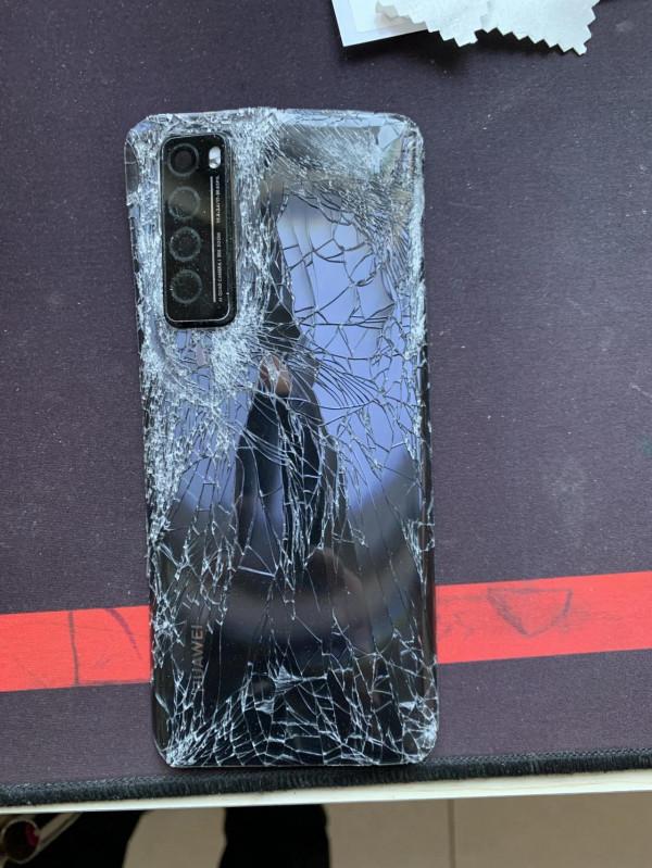 華為nova 7 5G更換玻璃後蓋