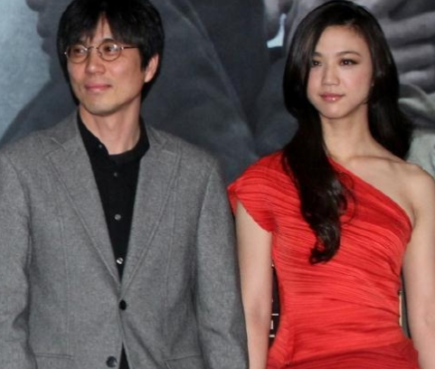 本該前途無量，卻跌落萬丈深淵，湯唯真的太能忍了