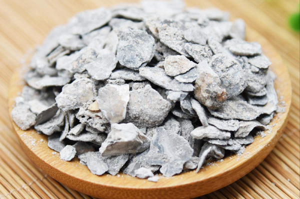 一味中藥:牡蠣,收斂固澀,軟堅散結,化掉體內堅硬的結節 一味中藥:牡蠣,收斂固澀,軟堅散結,化掉體內堅硬的結節