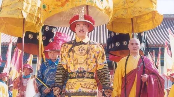 張國立的御用搭檔,三德子帶超模嬌妻回深山養雞,法印後來怎樣了 張國立的御用搭檔,三德子帶超模嬌妻回深山養雞,法印後來怎樣了