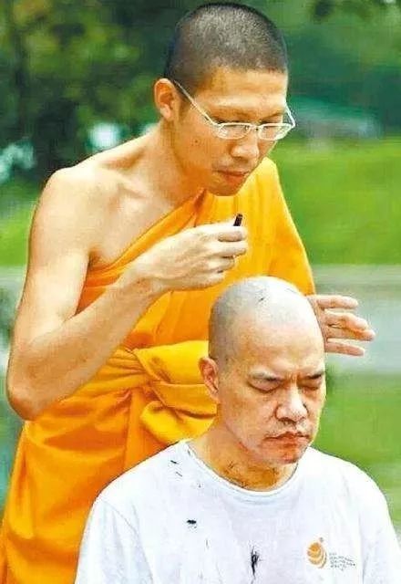 6位“削髮為僧”的男明星,出家前個個都是大帥哥,太可惜了 6位“削髮為僧”的男明星,出家前個個都是大帥哥,太可惜了