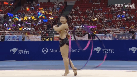 120斤代言寶格麗,一身肥肉最愛穿吊帶,辣目洋子憑什麼? 120斤代言寶格麗,一身肥肉最愛穿吊帶,辣目洋子憑什麼?