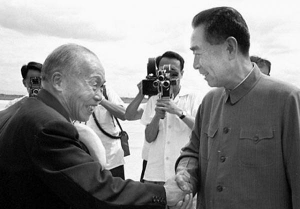 69年李宗仁臨終之際,給周總理留下遺言:我回國的這條路是走對了 69年李宗仁臨終之際,給周總理留下遺言:我回國的這條路是走對了