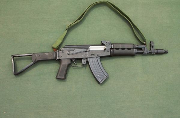 全黑外觀帥氣無比，廣受西藏部隊好評，鮮為人知的中國56C短步槍