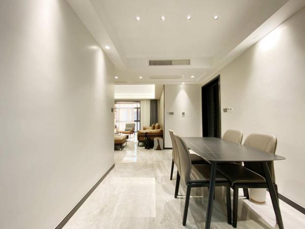 再有一套房，客廳還要&OpenCurlyDoubleQuote;7不裝&rdquo;，不是固執，而是簡約真的很實用