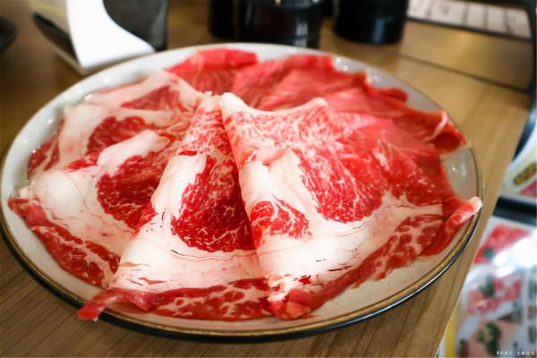 血糖超標的人，應該吃牛肉還是豬肉？為了健康，希望你能正確對待