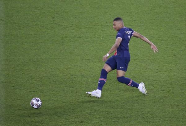 姆巴佩全場資料：5射0正+2中框 1次關鍵傳球 18次丟失球權