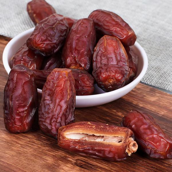 被稱為“沙漠麵包”的椰棗,香甜軟糯,止咳潤肺,你嘗過嗎? 被稱為“沙漠麵包”的椰棗,香甜軟糯,止咳潤肺,你嘗過嗎?