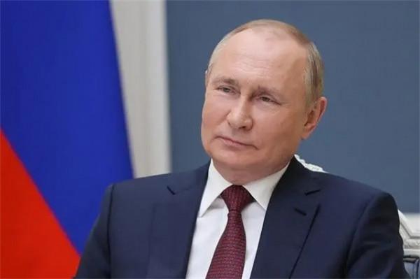 普京曾回憶起薩達姆和卡扎菲,還告訴阿拉伯記者,為何支援敘利亞 普京曾回憶起薩達姆和卡扎菲,還告訴阿拉伯記者,為何支援敘利亞