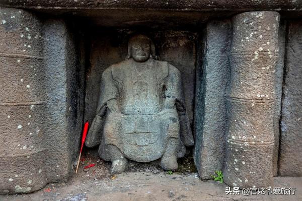 海南也有古塔，建於元代的宋朝風格石塔，八百年傳頌滿滿的父愛