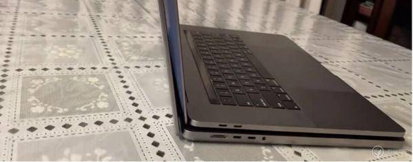 「早報」Pixel 6 Pro 自研晶片跑分出爐/羅永浩獲聘“數字鄉村形象大使”