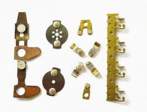 如何加工手機攝像頭模組裡面的精密元器件已成重點 如何加工手機攝像頭模組裡面的精密元器件已成重點