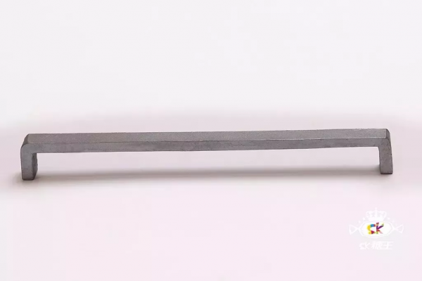 杜海濤吃鞋，張韶涵吃雨傘！80後糖王以假亂真的作品，我有被騙到