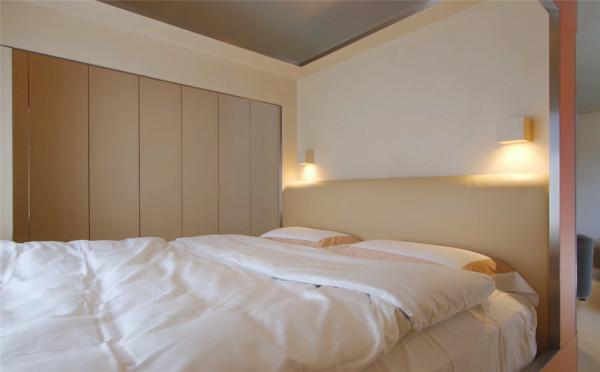 80後的他決定獨居，將59㎡小家兩室改一室，“豪裝”成頂配一人居