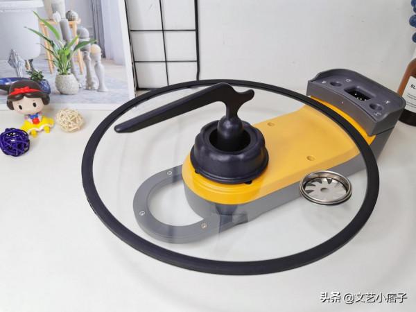 獨奏Solista智慧炒菜機，讓做飯變得很簡單