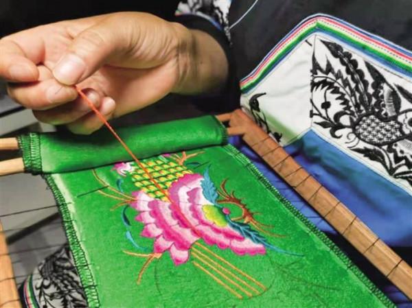 文旅週刊 | 一針一線皆傳奇——聚焦國家級非遺專案《湘西苗繡》之二