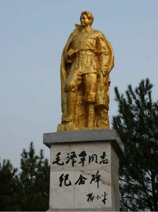 賀怡周文楠見面抱頭痛哭，閒聊中毛主席感慨：王淑蘭仍是我毛家人