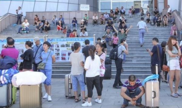 大學畢業後才發現，省外就讀和省內就讀差別大，幸虧當初沒選錯