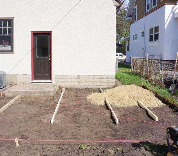 鋪這樣的院子地面價效比才高，顏值高不說，耐用性更是地磚的2倍