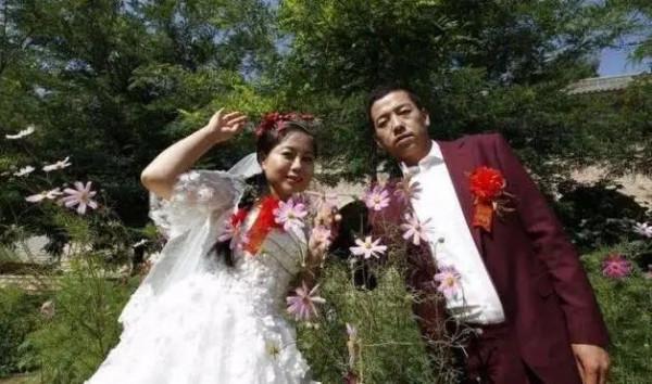 崔苗：為了實現上星光大道的夢想，大山姑娘負債40萬如今怎樣了？