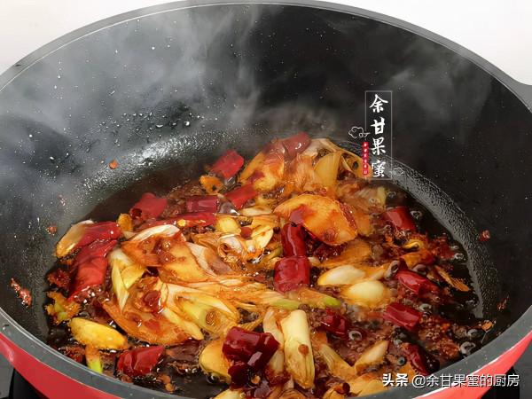 家常毛血旺，鮮香麻辣吃得好過癮，學會後可在家人面前露一手