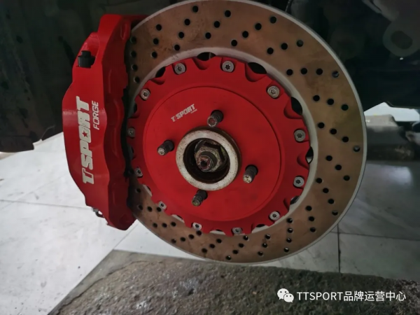 改裝案例 | 雨燕升級TT5440剎車套裝 改裝案例 | 雨燕升級TT5440剎車套裝