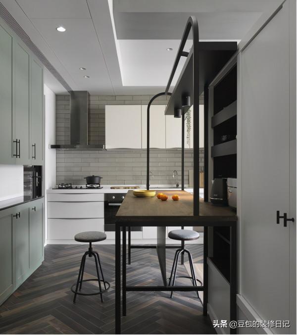 家用油煙機哪種比較實惠好用？裝修廚房油煙機如何正確選擇？