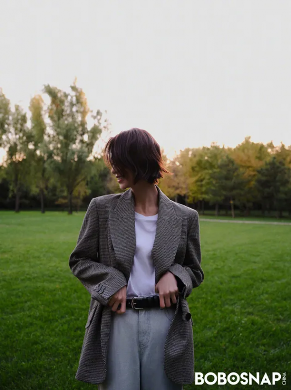 拿捏了 那些美出圈的氛圍感大片都不是濃妝