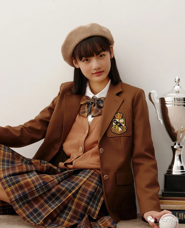 2021秋冬女裝流行趨勢之:學院風 2021秋冬女裝流行趨勢之:學院風
