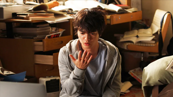 《寄生獸》：當人類以外的動植物擁有力量時，誰才能主宰生命？