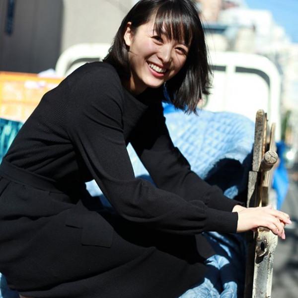 有法令紋和齙牙的缺點，怎麼還能演女主角？