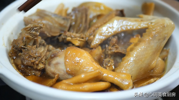 福建名菜“薑母鴨”，做法這麼簡單，溫而不燥，吃一次就忘不了