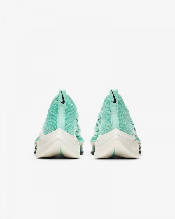 2022年的Nike、LV、adidas 三款高顏值跑鞋推薦，你最愛哪一雙？