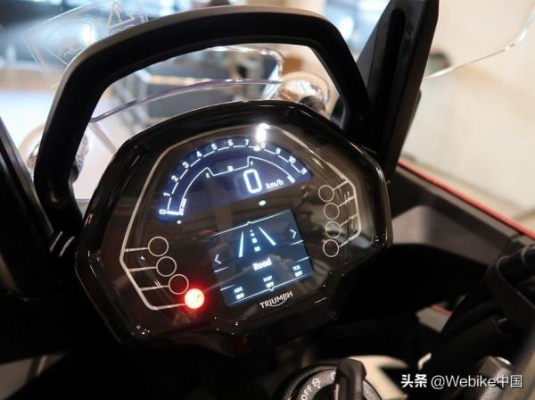 沒想到凱旋竟然有一款幾乎全能的車款