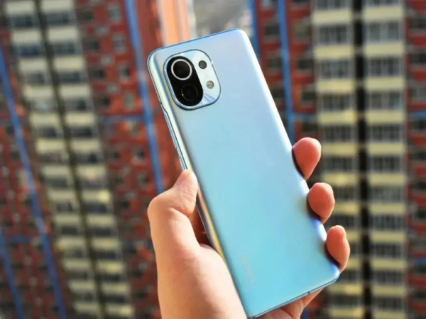 蘋果、華為、小米怎麼選？看看內行人的說法，看完就不糾結了