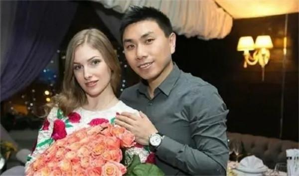 學渣梅愛偲留學烏克蘭,32歲娶18歲高中生,住3000平豪宅 學渣梅愛偲留學烏克蘭,32歲娶18歲高中生,住3000平豪宅