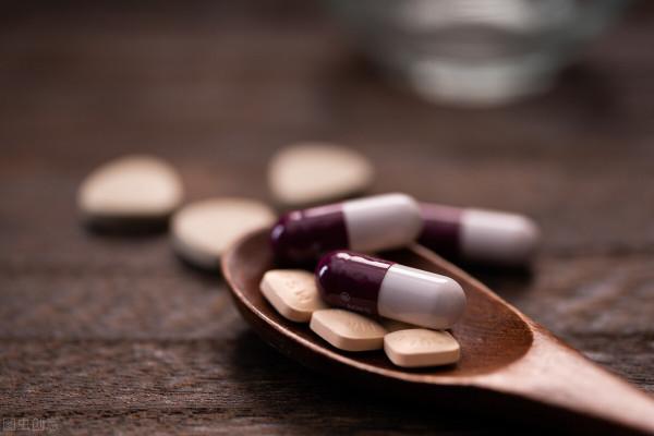 腦梗死,常吃血塞通、銀杏葉提取物、川芎嗪有何功效?安全性如何 腦梗死,常吃血塞通、銀杏葉提取物、川芎嗪有何功效?安全性如何