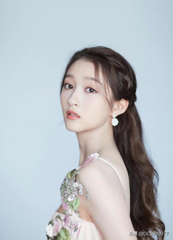 明星圖片關曉彤