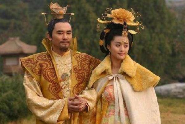 安史之亂後，安祿山已經攻佔長安，天下唾手可得時，卻被親兒殺死