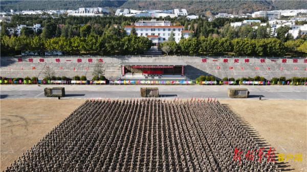 各部隊新年度軍事訓練高起點展開